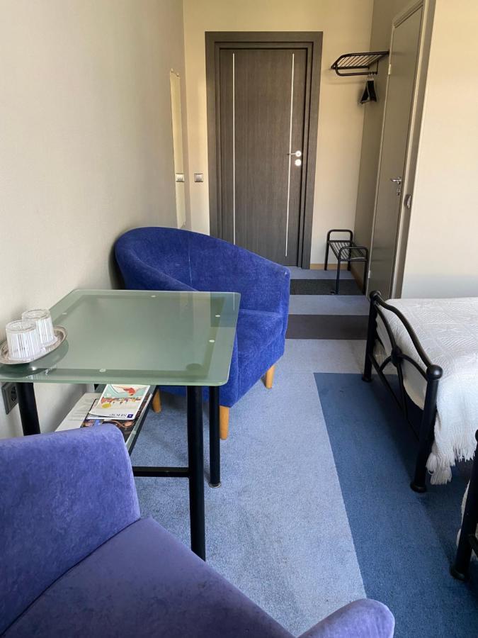 ריגה Hotel Kert Free Parking מראה חיצוני תמונה