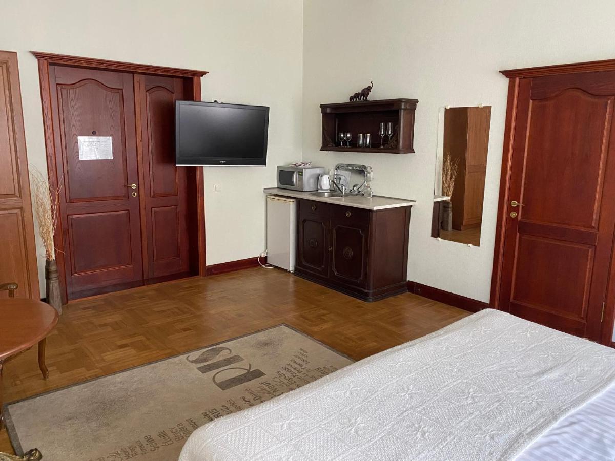 ריגה Hotel Kert Free Parking מראה חיצוני תמונה