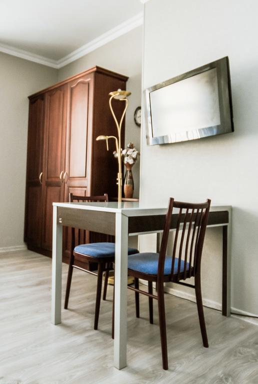 ריגה Hotel Kert Free Parking מראה חיצוני תמונה